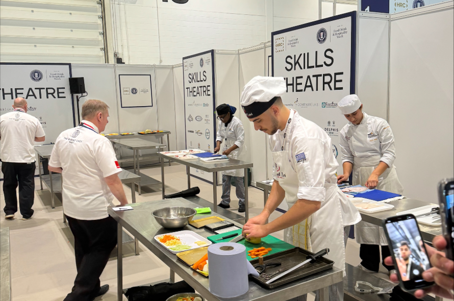 International Salon Culinaire’s Live Theatre – Young chefs take on high-pressure challenges, including the Lamb Challenge 2025 and Oatly Plant-Based Challenge, proving the future of hospitality is in great hands.