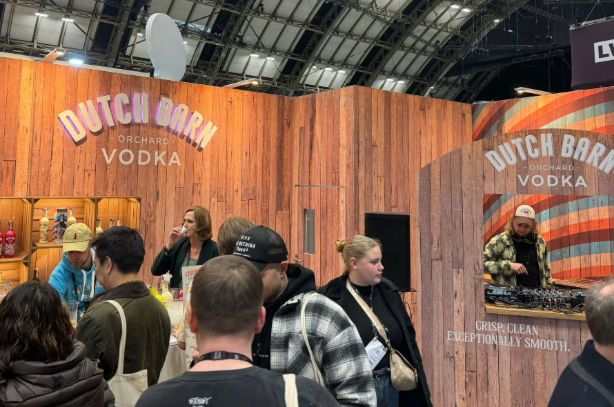 Dutch Barn Vodka at Northern Restaurant & Bar 2025 – The Dutch Barn Vodka stand creates a buzz with its sustainable apple-based vodka, offering tastings to visitors while a DJ sets the atmosphere. The brand’s commitment to eco-friendly production stands out at this year’s event.